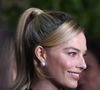 Margot Robbie redouble de projets. Alors que cela fait deux longues années qu'on la dit fin prête à rempiler pour un nouveau Barbie, mégasuccès historique du film de Greta Gerwig oblige, l'actrice la plus redoutable d'Hollywood, tout aussi influente en tant que productrice, n'a semble-t-il pas non plus dit "adieu" à l'un de ses rôles les plus mythiques.