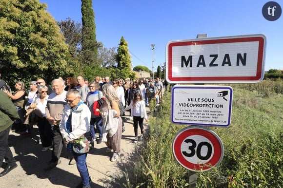 Dominique Pelicot encourt jusqu’à 20 ans de prison, la peine maximale. Le père de famille et époux est poursuivi pour viols aggravés sur son ex compagne, Gisèle Pélicot. Le retraité de 71 ans est jugé pour avoir violé à plusieurs reprises celle-ci, mais également enrôlé en ligne des dizaines d'hommes pour la faire violer. Pendant près de dix ans.