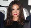 Katie Holmes a sidéré ses fans lors de la Fashion Week de Paris.