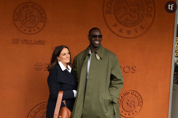 Un choix qu’il ne regrette aucunement aujourd’hui et qui, selon lui, a permis à ses 5 enfants de pouvoir s’épanouir pleinement sans la pression extérieure : “J'ai bien fait de partir. Pour leur permettre d'être ce qu'ils ont envie d'être, sans le jugement des autres”.