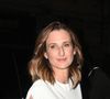 Camille Cottin a dit non à la chirurgie
En août 2023, l'actrice s'était confiée dans Sept à Huit sur le complexe autour de son nez à l'adolescence. Si Camille Cottin assume aujourd'hui pleinement ce trait physique qui fait partie de sa personnalité, l’acceptation ne s’est pas faite en un jour. "À l’école, c’était compliqué. Je me souviens que je parlais comme ça à mon copain de classe, avait-elle expliqué en se cachant le nez. Quand j’ai eu 18 ans, mon grand-père que j’adorais m’avait dit qu’il allait m’offrir une opération du nez si je le voulais".
La chirurgie esthétique n'a pas convaincu Camille Cottin. "Quand j’ai commencé à tourner, ça n’avait plus tellement de sens de changer de tête", déclarait-elle. "Le fait de ne pas tellement savoir ce que ce sera et puis de m’en remettre à quelqu’un que je ne connais pas, qui va se mettre à me dessiner un nouveau visage, je ne suis pas fan du concept en fait. Ou peut-être que je suis peureuse, je ne sais pas", confiait-elle en souriant.