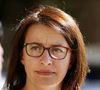 Un pouvoir qui se féminise, c'est aussi un pouvoir qui raisonne davantage en terme d'empathie. Cela rejoint l'idée "d'éthique du care" : de valorisation du soin, de l'attention accordée à l'autre, de la vulnérabilité, masculine et féminine. Une éthique qui tient à coeur de nombreuses militantes féministes, voyant là une forme nécessaire d'engagement