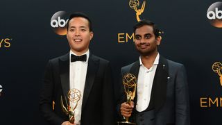 "Je me suis déjà excusé, et j'ai changé" : ce célèbre humoriste américain accusé de harcèlement sexuel répond aux critiques et controverses des années après #MeToo