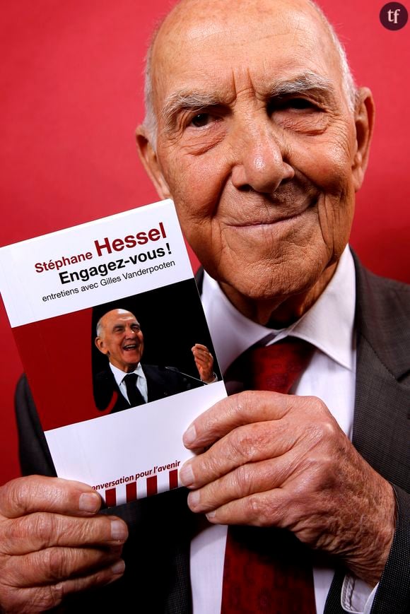 "Qu’il regarde les miches ça n’indigne personne ?", "Les femmes qui complimentent ce mec, vous aimez être considérée comme un objet ?", "On ne regrette pas cette époque", "Un papi qui parle des seins des femmes", "Au moins il est honnête"