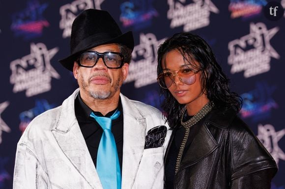 Une semaine après s’être rendus sur le tapis rouge des NRJ Music Awards ensemble, Joey Starr et sa compagne Pauline Latchoumanin ont fait une apparition remarquée au Global Gift Gala 2025. Ils ont posé en amoureux sur le photocall de ce prestigieux événement caritatif porté par l’actrice américaine Eva Longoria.