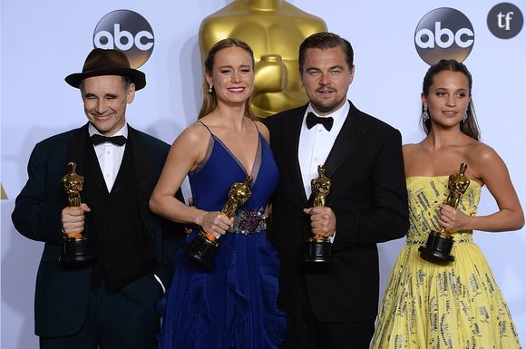 Le récap des très, très nombreuses "aventures" sentimentales de Leonardo DiCaprio en vidéo est viral sur les réseaux sociaux. Et met en évidence des choses que l'on savait déjà : comme son "goût" curieux pour les compagnes de plus en plus jeunes. 20 ans d'écart en moyenne.