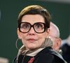 "Tes cheveux sont ringards" : cette animatrice télé iconique révèle enfin les coulisses de son style audacieux