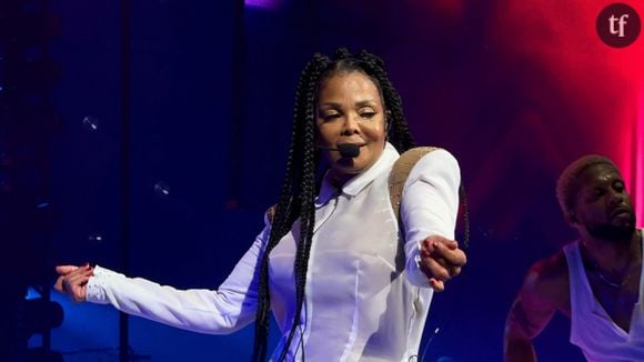 Janet Jackson dit cela pour la simple raison que la Démocrate est née d'une mère indienne chercheuse en cancérologie. Alors que son père, professeur d'économie, est jamaïcain.