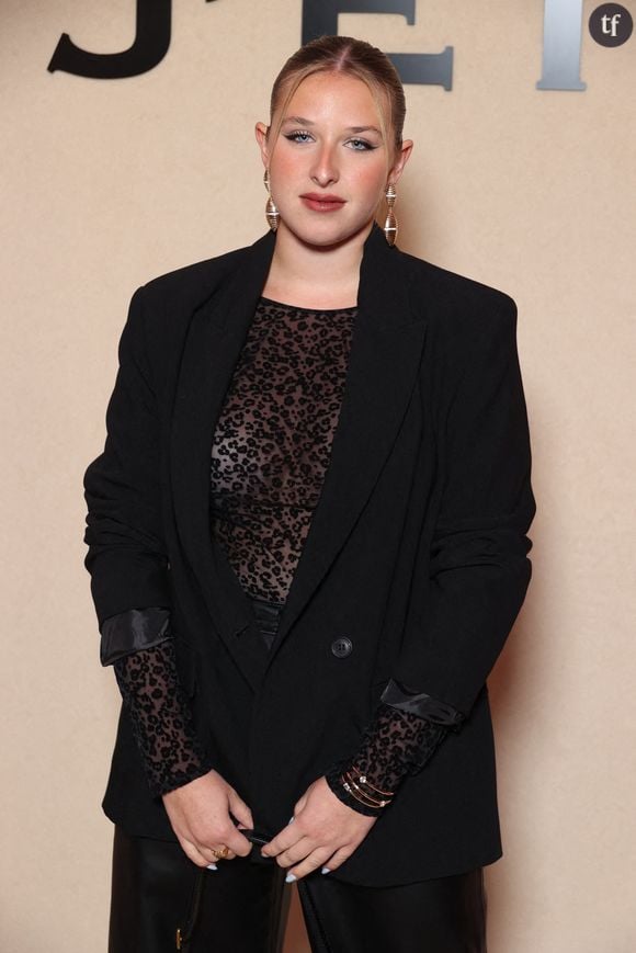 "Elles sont toutes à moitié nues !" : Kendall Jenner, Helena, Rosalia... La naked dress règne à la Fashion Week et suscite la controverse