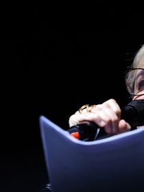 "Menaces de viol envers moi et ma fille" : Judith Godrèche menacée jusqu'à chez elle par des misogynes, elle témoigne en images