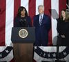 Michelle Obama, épouse de toujours ? Une image emblématique parmi d'autres : l'ex Première dame, avocate, conférencière, autrice à succès, est un "role model".