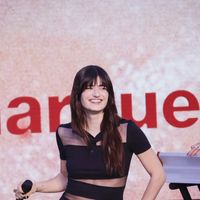"On met toujours les meufs en concurrence entre elles !" : comparée à Angèle, cette chanteuse de la Star Ac dézingue le sexisme des critiques