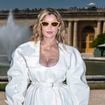 "C'est une génération si forte, lucide et éveillée": Laetitia Casta, plus glamour que jamais à 47 ans, se confie sur sa fille, également mannequin