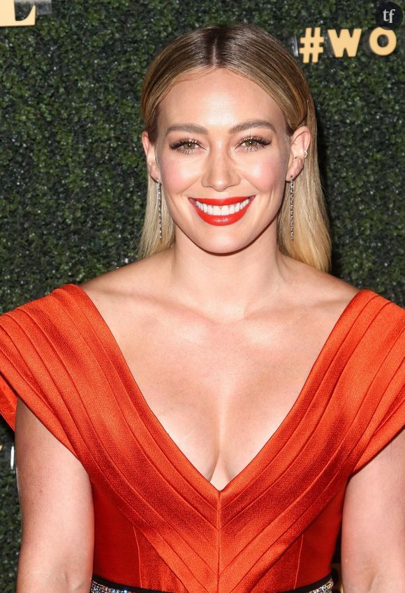Les hommes engagés face au sexisme, enfin ? Hilary Duff, iconique interprète de Lizzie McGuire, est victime de body shaming sur les réseaux sociaux.