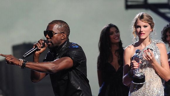 “Lâche l’affaire” : Taylor Swift s’en prend une nouvelle fois à Kanye West en chanson… Et se fait tacler par Internet