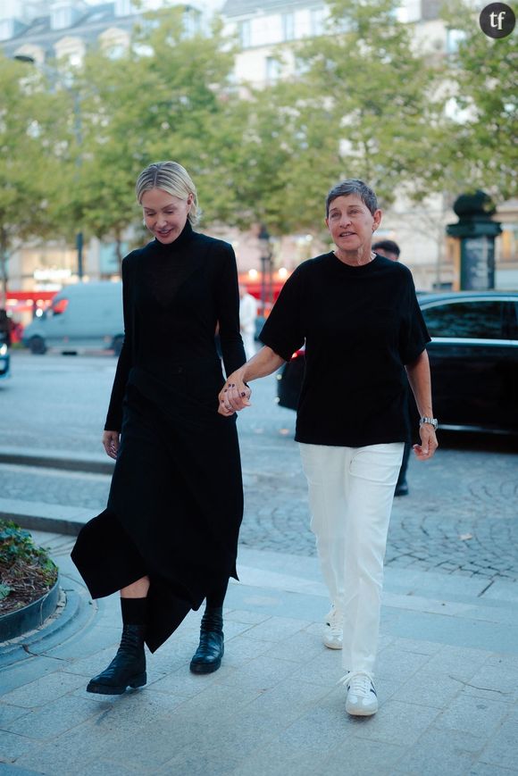 Haine anti-lesbiennes, mais pas seulement... Ellen DeGeneres est apparue sur le tapis rouge en compagnie de son épouse. Mais la plus célèbre animatrice de talk show des Etats-Unis, aux côtés de Oprah, n'échappe malheureusement pas à la lesbophobie et à l'âgisme. Une haine délirante s'exprime en ligne;