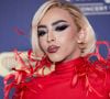 L'espace d'une longue interview, l'idole des jeunes LGBTQ Bilal Hassani, icône queer et ex voix de l'Eurovision, est revenue sur la hate qu'il engendre en ligne. Avec éloquence.