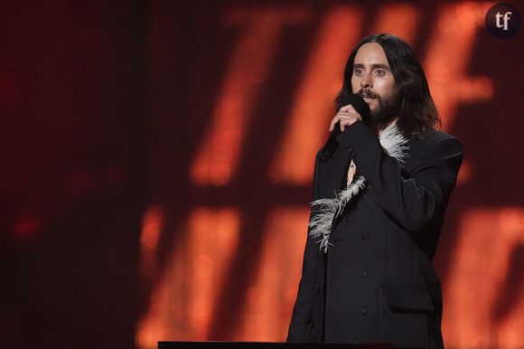 Jared Leto est accusé de viols, mais ses fans célèbrent son retour sur le tapis rouge (et parmi eux, beaucoup de femmes)