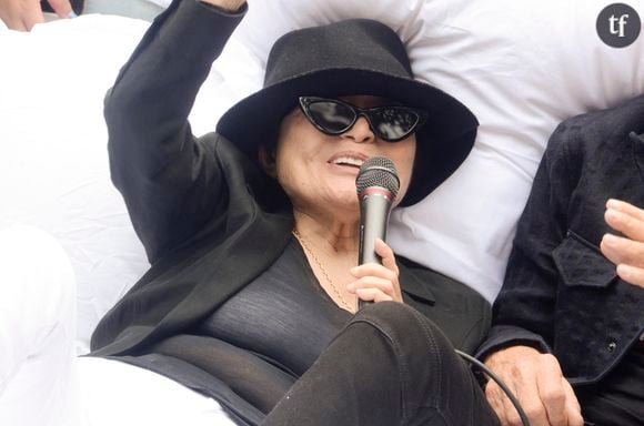 “La sorcière qui a causé la séparation des Beatles” : une émission réhabilite enfin la femme la plus détestée de l'histoire de la pop et du rock