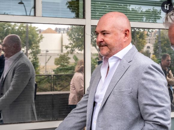 Sébastien Cauet a décidé de saisir la justice, dévoilent nos consoeurs de ELLE. L'animateur de NRJ est accusé de viol et d'agression sexuelle. Le 24 mai 2024, l'animateur a été mis en examen pour viols sur mineure, viol et agression sexuelle. Quatre femmes portent plainte à son encontre.