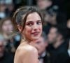 Margaret Qualley "royale" sur ces nouvelles photos glamour et iconiques