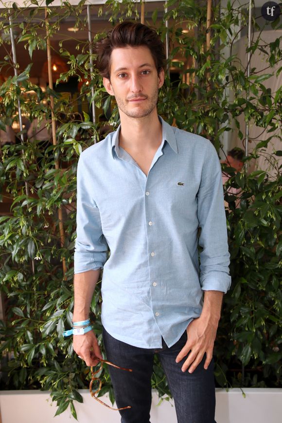 Le meilleur rôle de Tom Cruise aurait servi d'influence pour la future démonstration de jeu à l'écran de notre Pierre Niney national. On vient d'en découvrir les premières images...