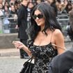 "Si sexy", "méga hot" : Kylie Jenner en décolleté XXL, elle enflamme Instagram avec ces photos lunaires