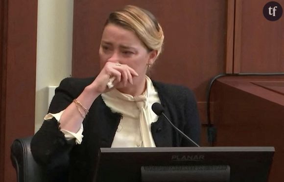 "Sa relation avec Johnny Depp était très violente !" : l'ex compagne de Amber Heard défend l'actrice victime de misogynie