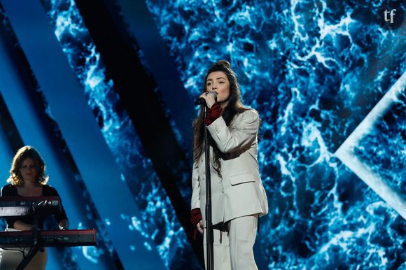 Violences conjugales entre femmes lesbiennes, oui, ça existe : cette célèbre chanteuse dénonce la toxicité de son ex compagne et c'est un sujet de société aussi important qu'ignoré