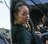 Rihanna se dévoile lors d'une rare apparition. L'occasion pour ses fans de s'assurer du bien-être de l'artiste, mais ses haters hélas ne l'entendent pas de la même oreille.