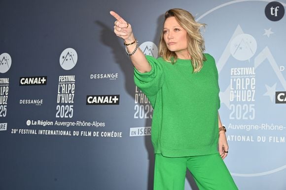 "T'as été trop loin" ! Caroline Vigneaux offre un sex toy à sa mère