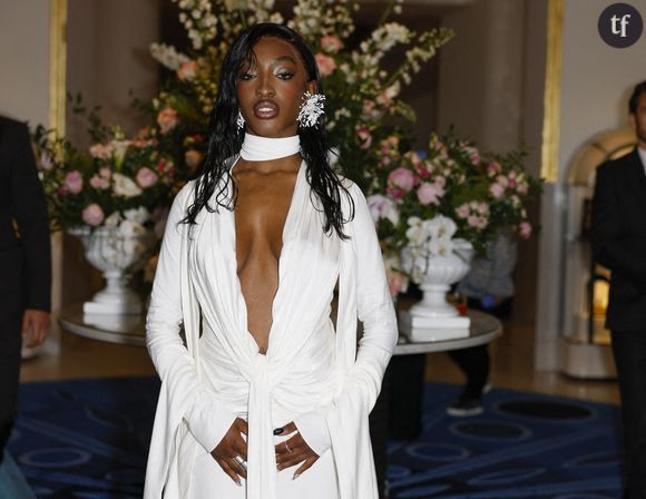 “Obscène et ringard”, “manque de classe” : la prestation de cette ancienne de la Star Ac réduite à son twerk, les internautes s’acharnent