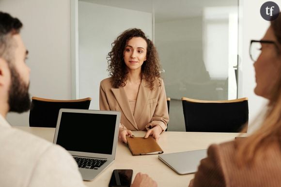 Mais de quoi parle-t-on ? Le privilège de la beauté concernerait "une personne qui a plus d'opportunités et qui réussit mieux dans la vie parce qu'elle est attirante." Des avantages perçus comme "non mérités".